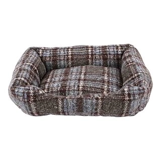 World of Pet Balmoral Square Pet Bed Medium